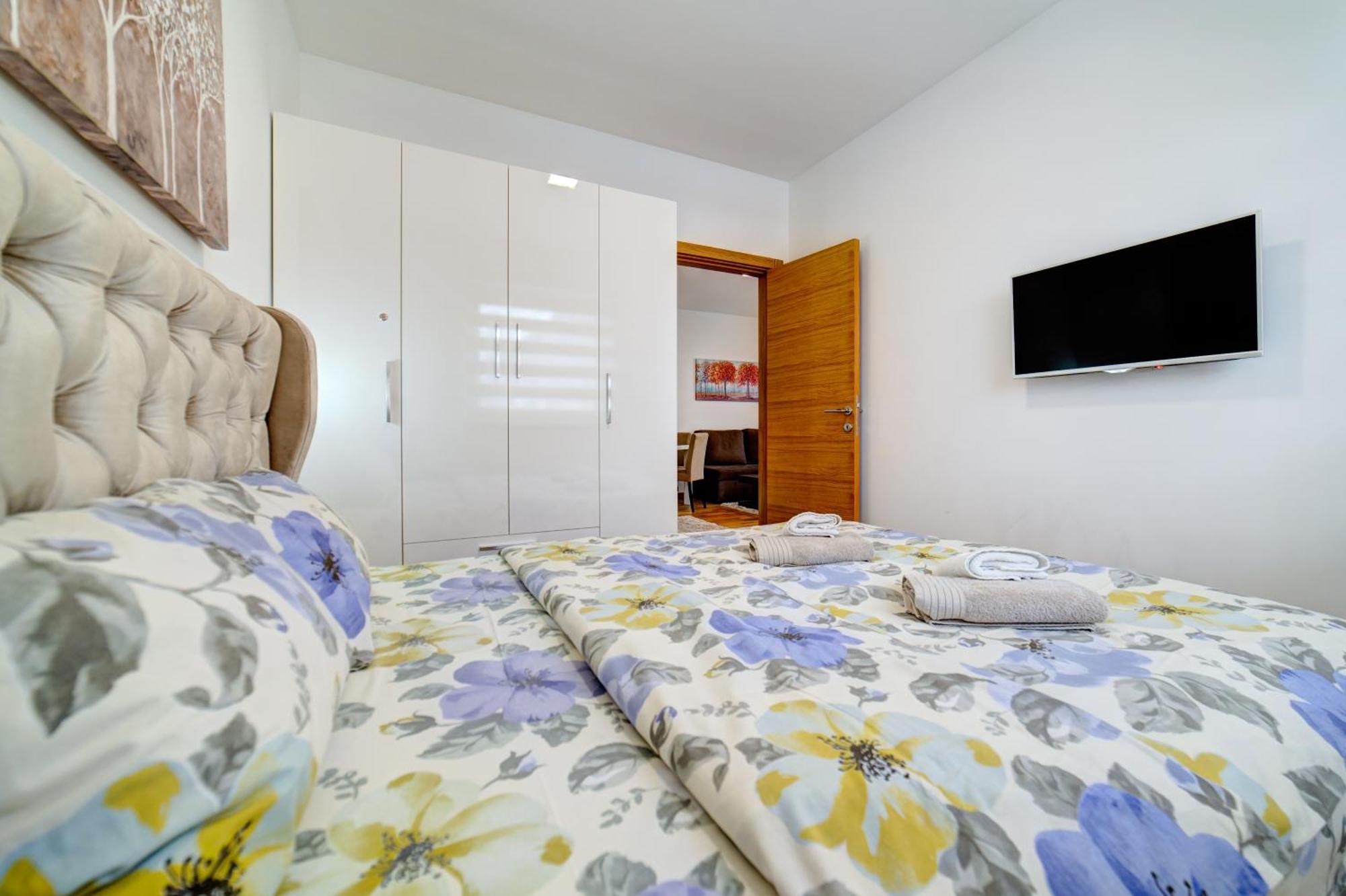 Aroma Apartment